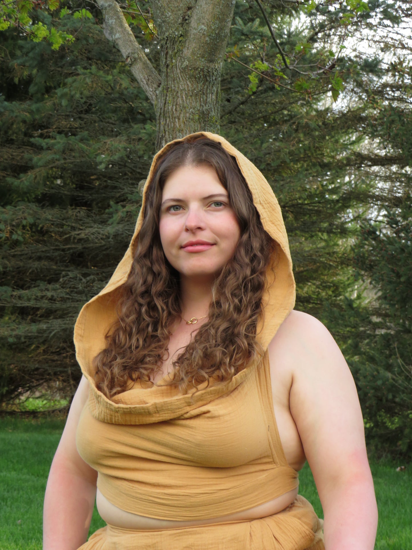 Goddess Hood Top