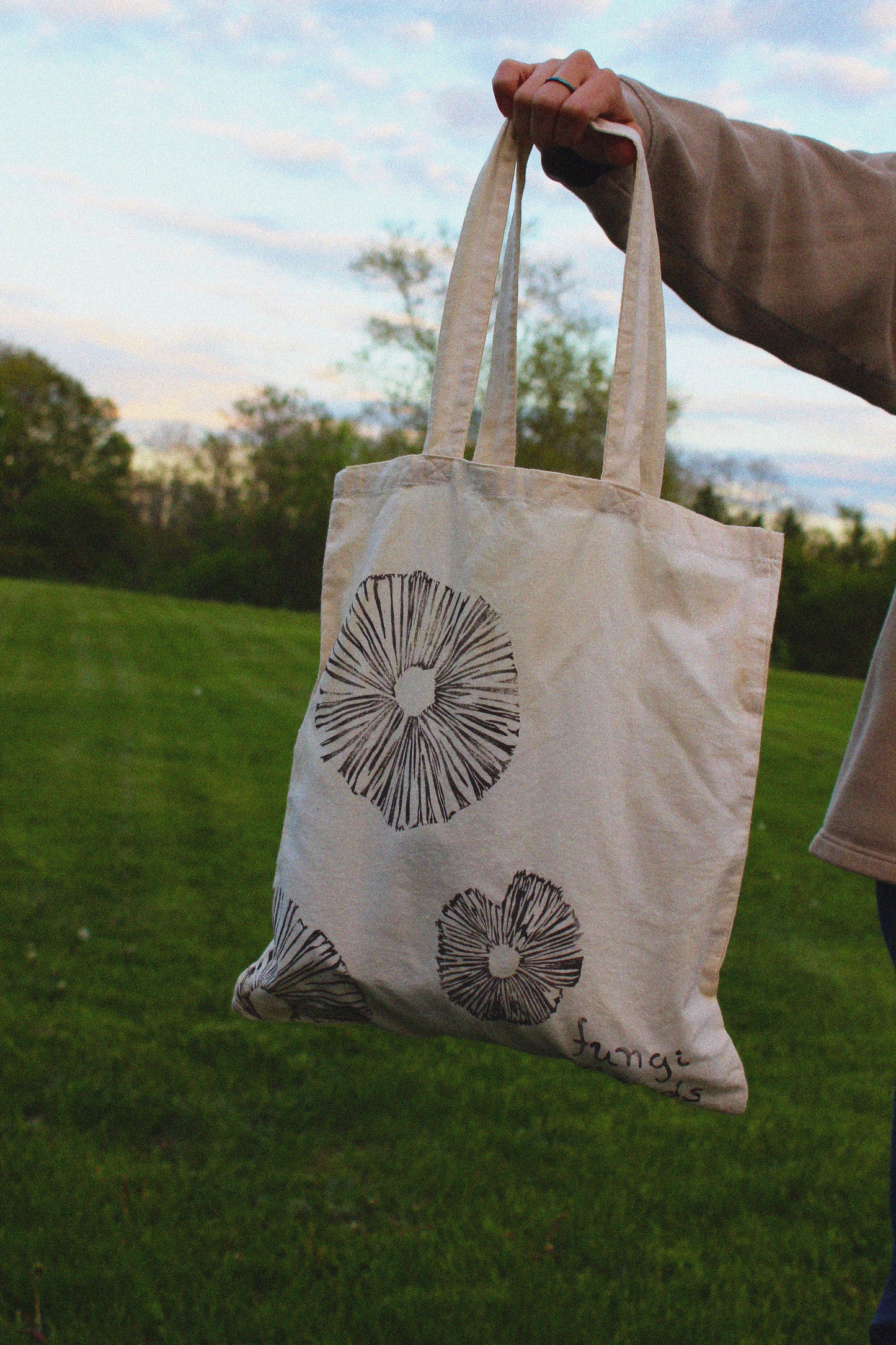 Spore Tote