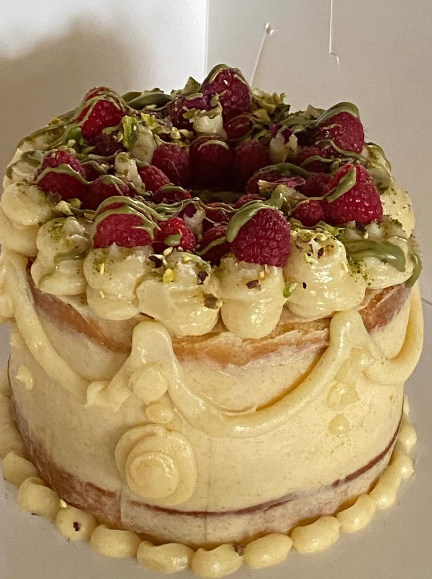 Custom Cakes by Amanita Haus